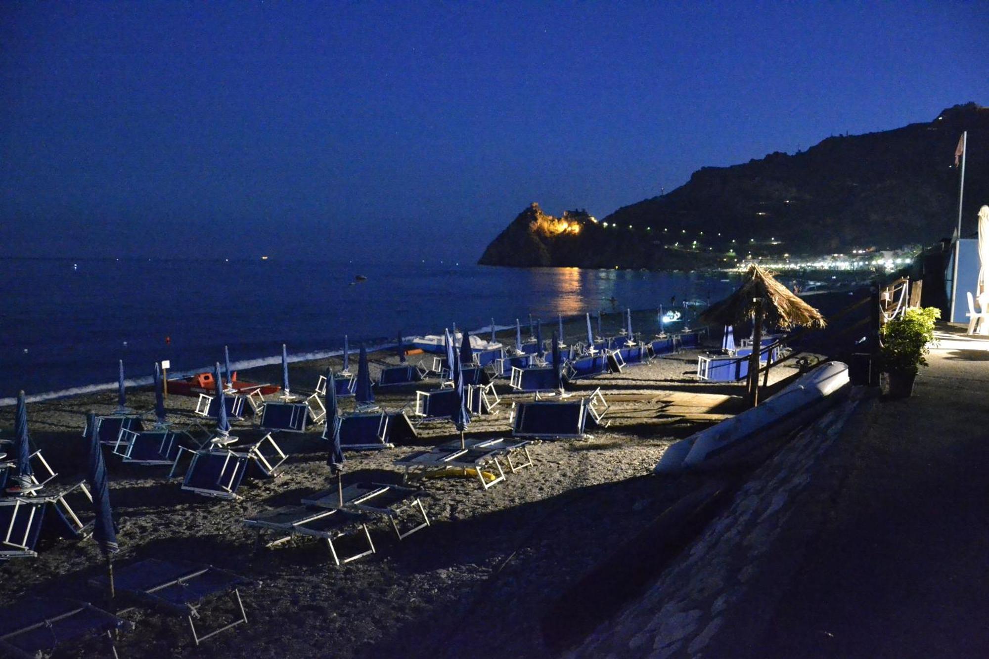 Hotel Solemar SantʼAlessio Siculo Dış mekan fotoğraf